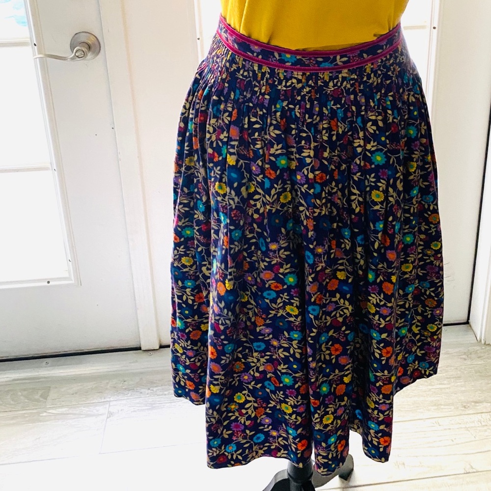Dolce and Gabana Skirt HTF Purple floral skirt